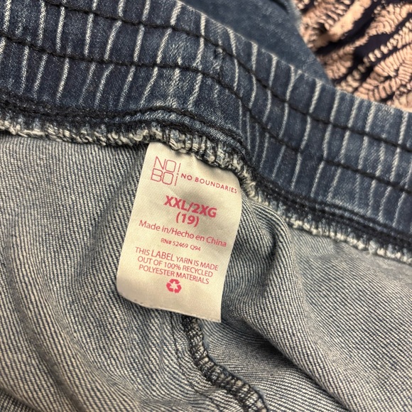 Casual Denim-Blue Women's Drawstring Shorts - Picture 5 of 8